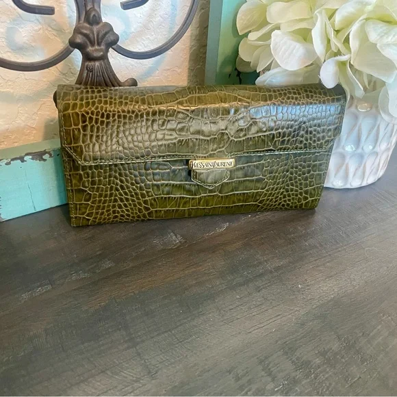Vintage YSL Green Croc Wallet - Picture 1 of 15